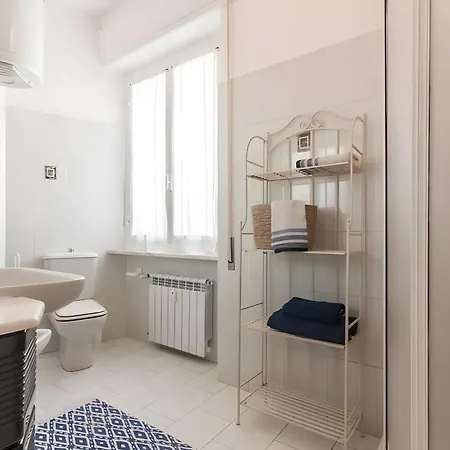 - Casa Mi Con Ascensore Lerici