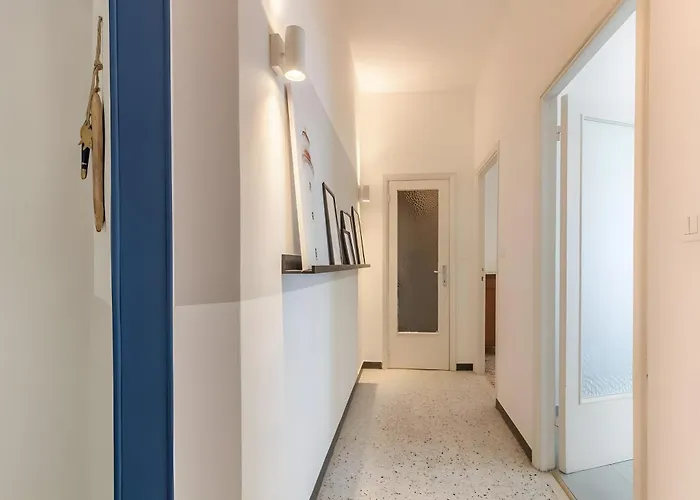 - Casa Mi Con Ascensore Lerici